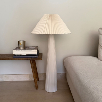 Milton & Oldbrook Lampadaire Sliema Blanc